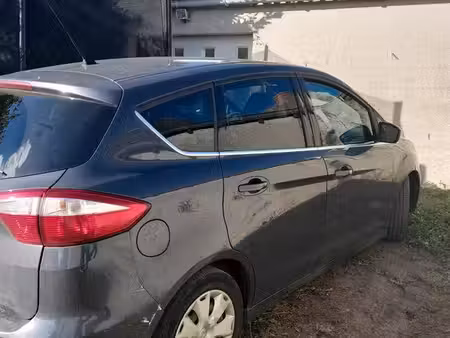 Ford Grand C-max 1.6 105 SE