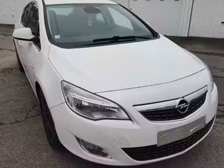 Opel Astra 1.7 CDTI 110