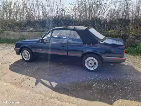Opel Ascona 