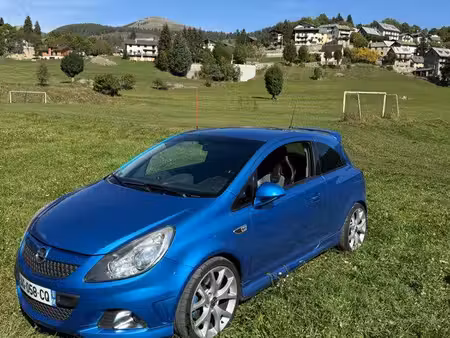 Opel Corsa OPC 1.6 192 OPC Line