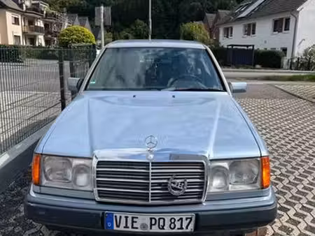 Mercedes-Benz Classe E 200 D