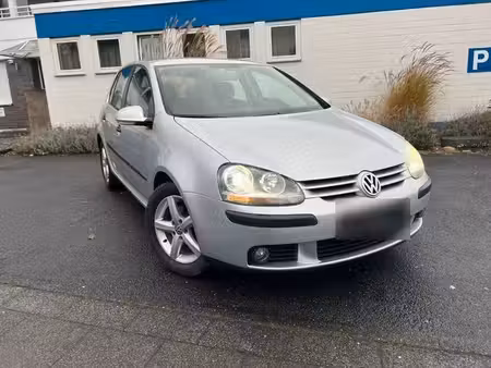 Volkswagen Golf 1.9 TDI 105