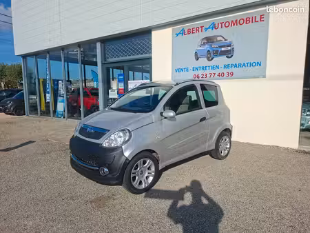 Microcar MGO 