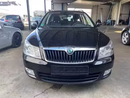 Škoda Octavia 1.6 105 Ambiente 4x4