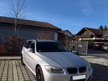 BMW Série 3 318d 2.0 143