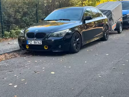 BMW Série 5 530d 3.0 300
