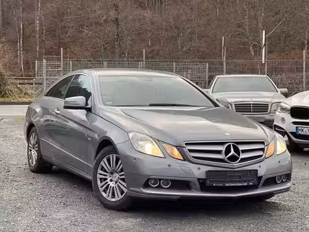 Mercedes-Benz Classe E E 250 2.1 150 Avantgarde 4Matic