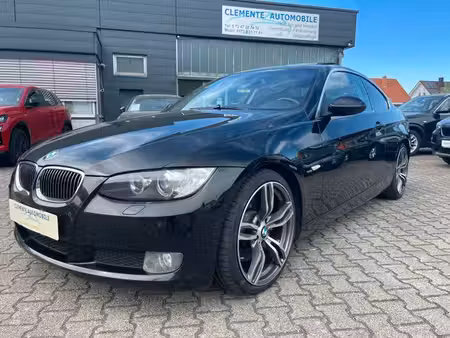 BMW Série 3 330i 3.0 272