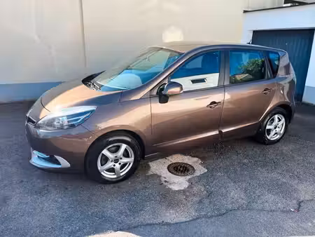 Renault Scénic 1.5 dCi 110 Paris