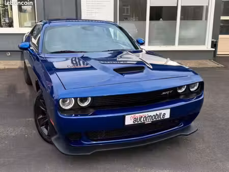 Dodge Challenger SXT V6 3.6