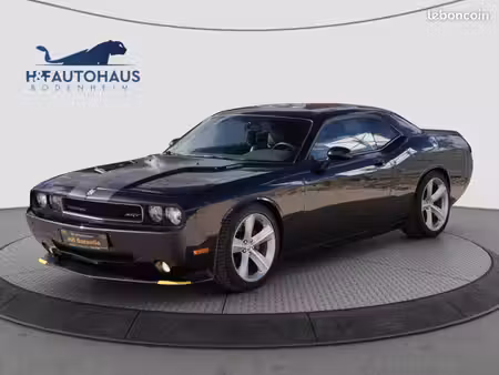 Dodge Challenger SRT V8 6.1
