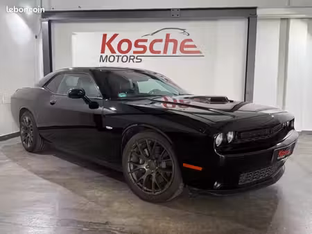 Dodge Challenger SRT 392 V8 6.4