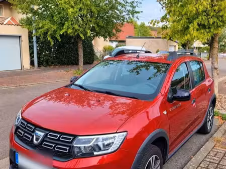 Dacia Sandero 1.0 100