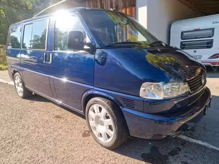 Volkswagen Transporter T4 2.5 TDI