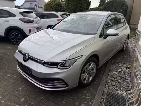 Volkswagen Golf Life