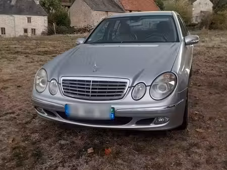 Mercedes-Benz Classe E E 220 2.1 150
