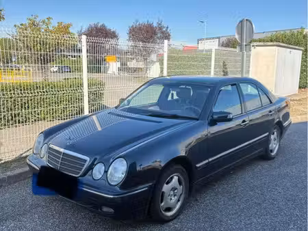 Mercedes-Benz Classe E E 200 Elegance