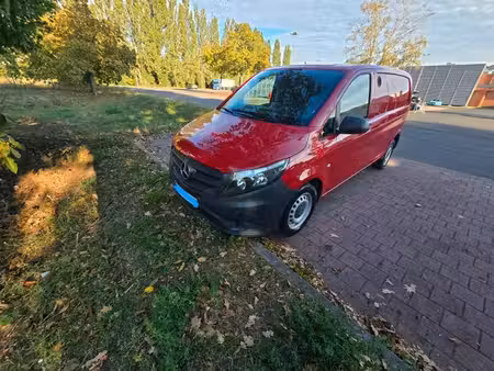 Mercedes-Benz Vito 110 2.0 102