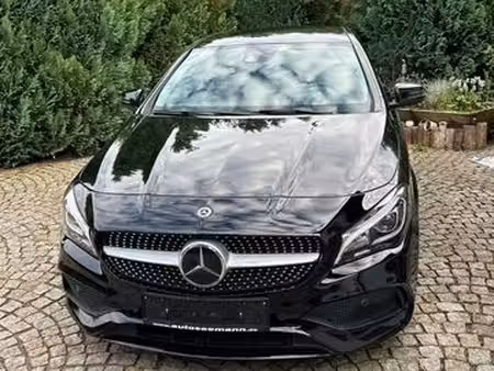 Mercedes-Benz CLA 220 2.1 177