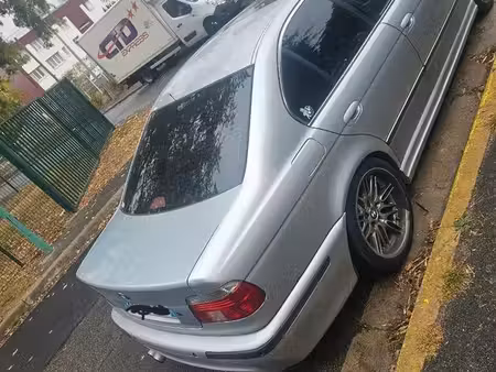 BMW Série 5 528i 2.8 193