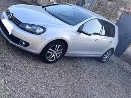 Volkswagen Golf 1.6 TDI 105