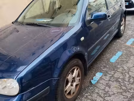 Volkswagen Golf 1.9 TDI 105