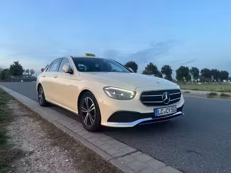 Mercedes-Benz Classe E E 200