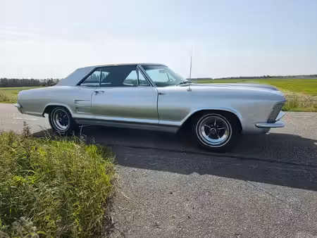 Buick Riviera 