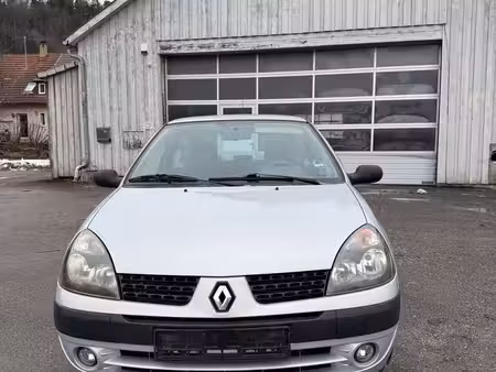 Renault Clio 1.4 75 RN