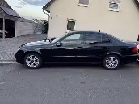 Mercedes-Benz Classe E E 220 2.1 CDI 170