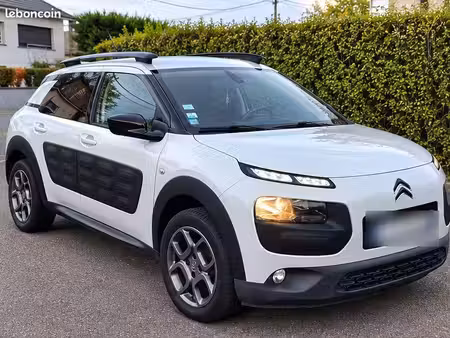 Citroën C4 1.2 82