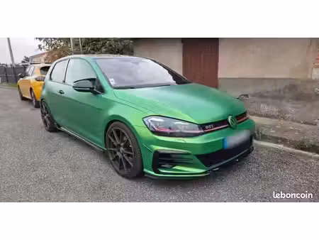 Volkswagen Golf GTI 2.0 TFSI 230 Performance