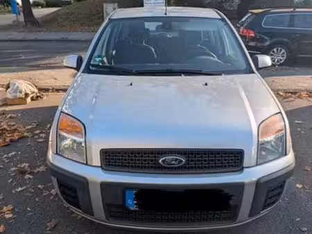 Ford Fusion 1.6 100