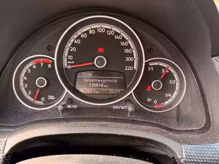 Volkswagen up! 1.0 75 Move up!