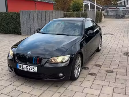 BMW Série 3 330i 3.0 272