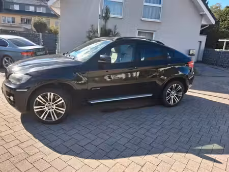 BMW X6 50i V8 4.4 449 Exclusive Individual xDrive
