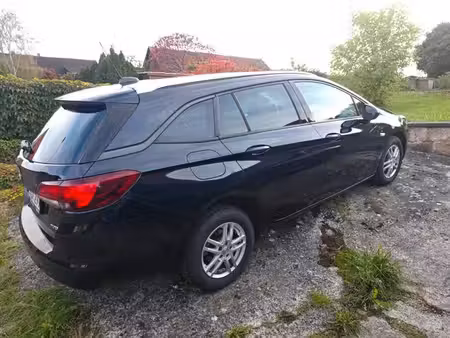 Opel Astra 1.4 110
