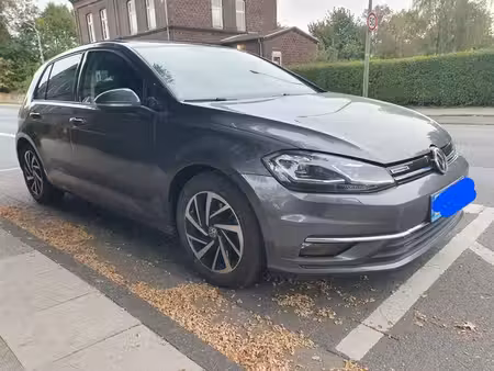 Volkswagen Golf 1.5 TSI 110