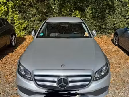 Mercedes-Benz Classe E E 200 2.1 150