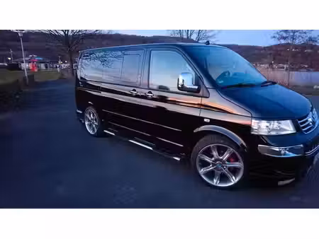 Volkswagen Transporter T5 2.5 TDI 174 Black