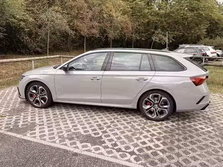 Škoda Octavia RS 2.0 TSI 245