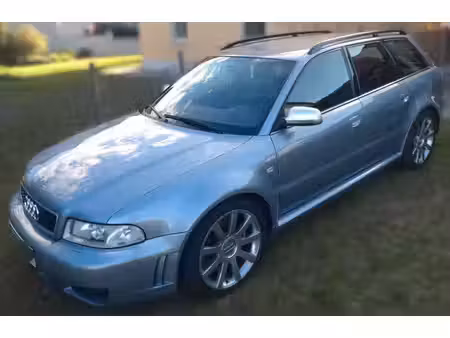 Audi A4 RS4 V6 2.7 T 265 quattro