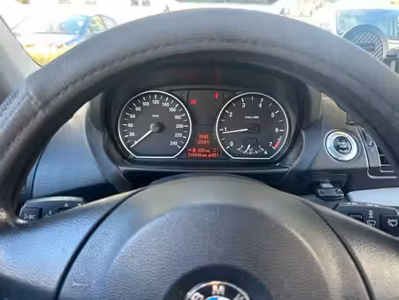 BMW Série 1 116i 122