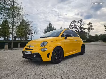 Abarth 595 1.4 180 Competizione
