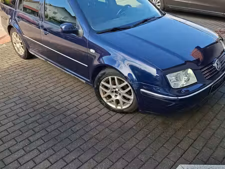 Volkswagen Passat 1.6 102