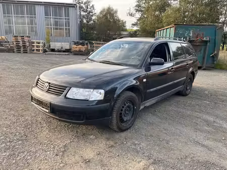 Volkswagen Passat 1.6 100