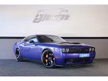 Dodge Challenger SRT Hellcat V8 6.2