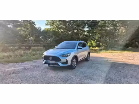 MG HS 