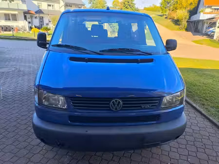 Volkswagen Transporter T4 2.5 TDI 88