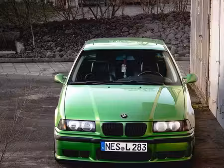 BMW Série 3 318i 1.8